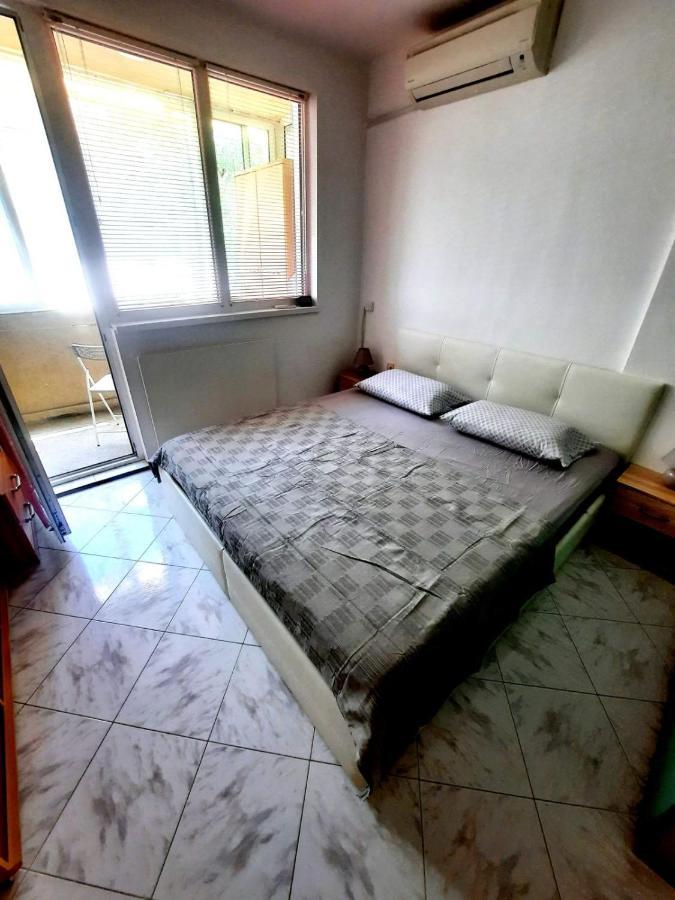 Apartment Міа Varna Eksteriør billede